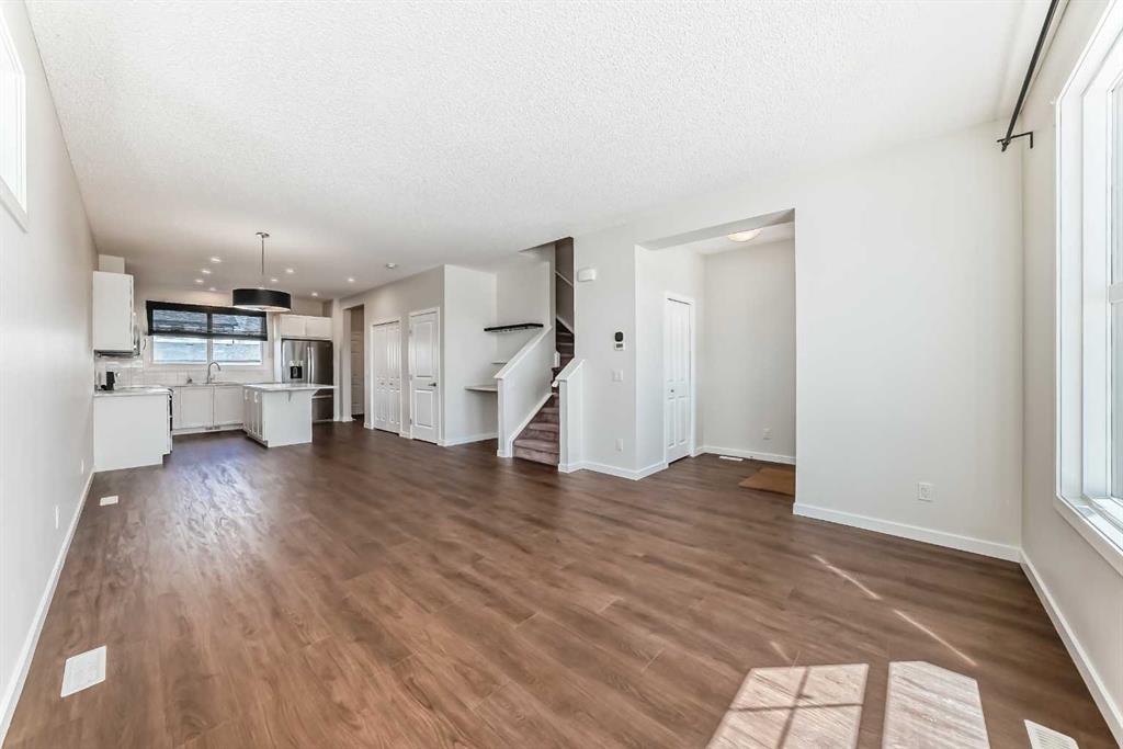 Additional image 3 of 80 Magnolia Way SE, Calgary, AB, T3M 2W7