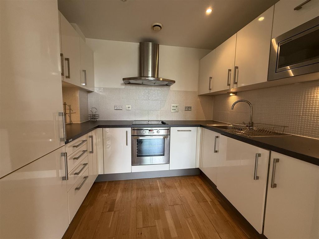 Additional image 4 of 1 bed flat for saleCymric Buildings, West Bute Street, Cardiff CF10