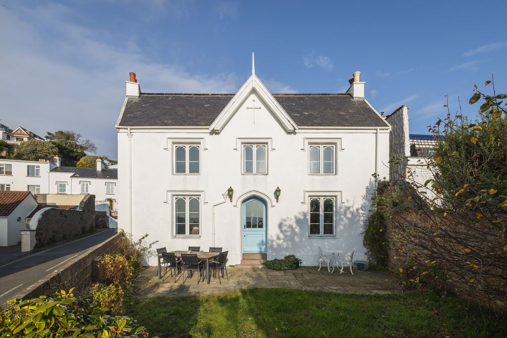 5 bed detached house for saleLe Mont Cambrai, St. Lawrence, Jersey JE3