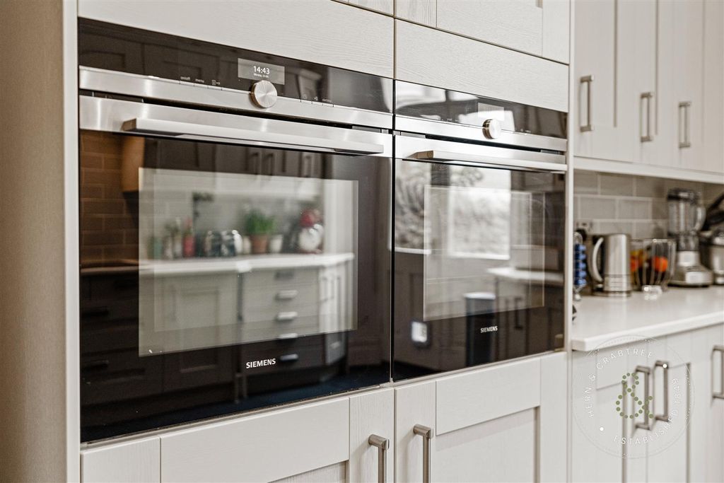 Additional image 22 of 4 bed town house for saleCathedral Road, Pontcanna, Cardiff CF11