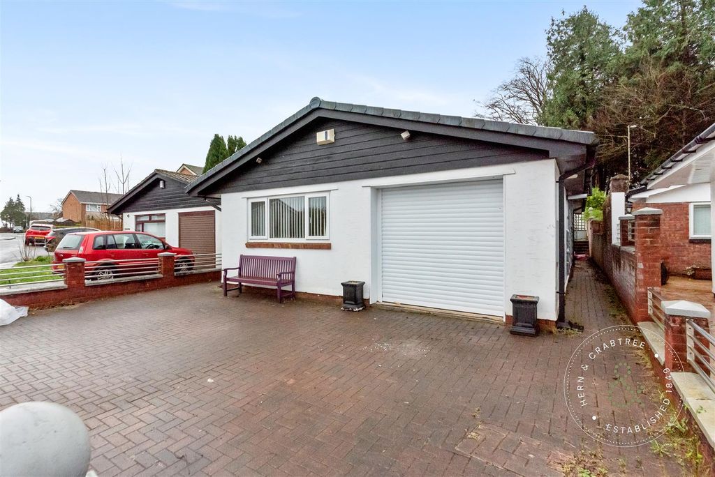 3 bed detached bungalow for saleLon Werdd Close, Michaelston, Cardiff CF5