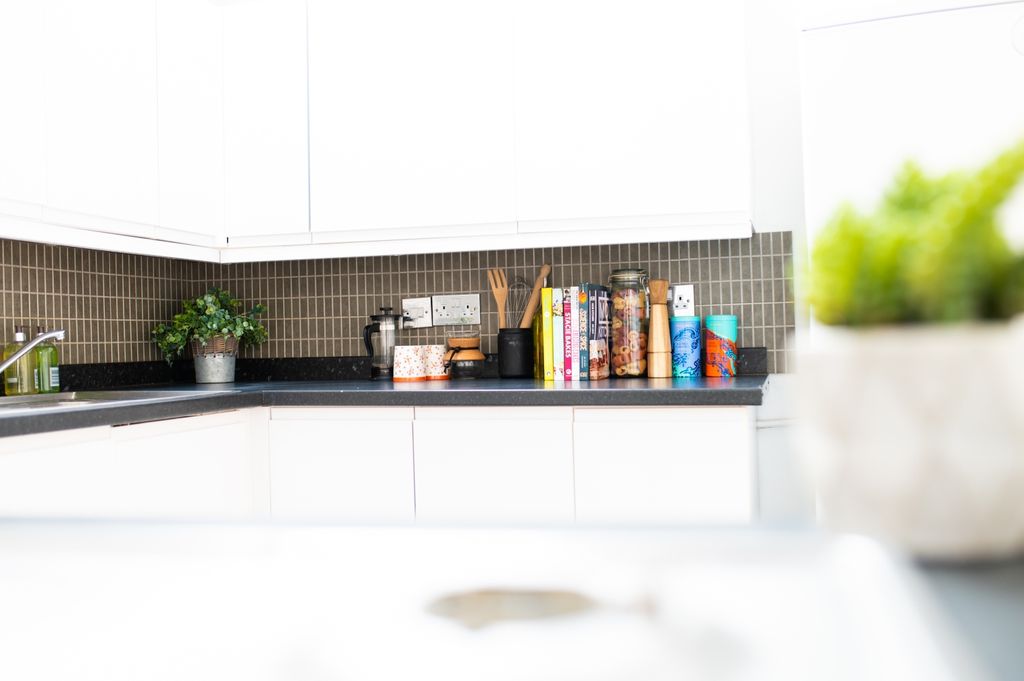 Additional image 6 of 2 bed flat for saleKimberley Road, Penylan CF23