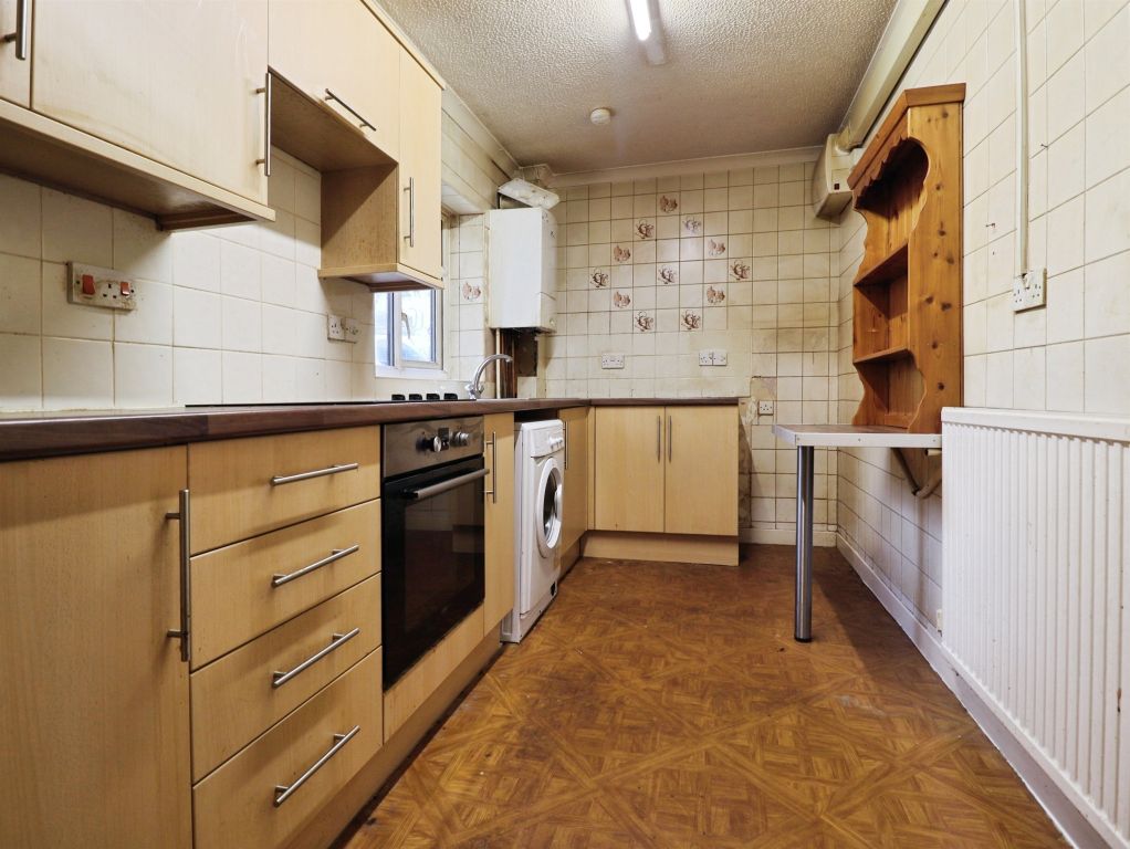 Additional image 5 of 2 bed flat for saleTy-Gwyn Road, Penylan, Cardiff CF23