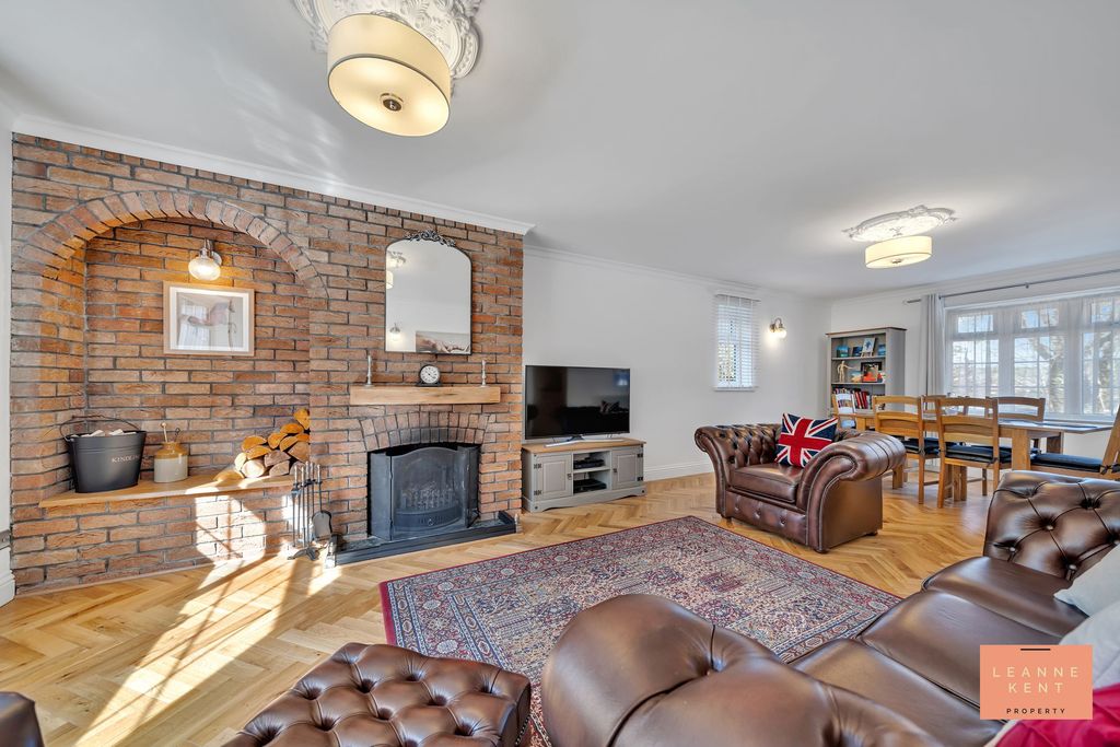Additional image 2 of 6 bed detached house for saleWatford Road, Caerphilly CF83