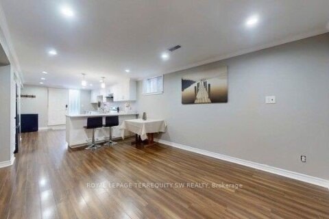 Additional image 8 of Lower Lvl-219 Beechgrove Drive, Toronto, ON, M1E 3Z7