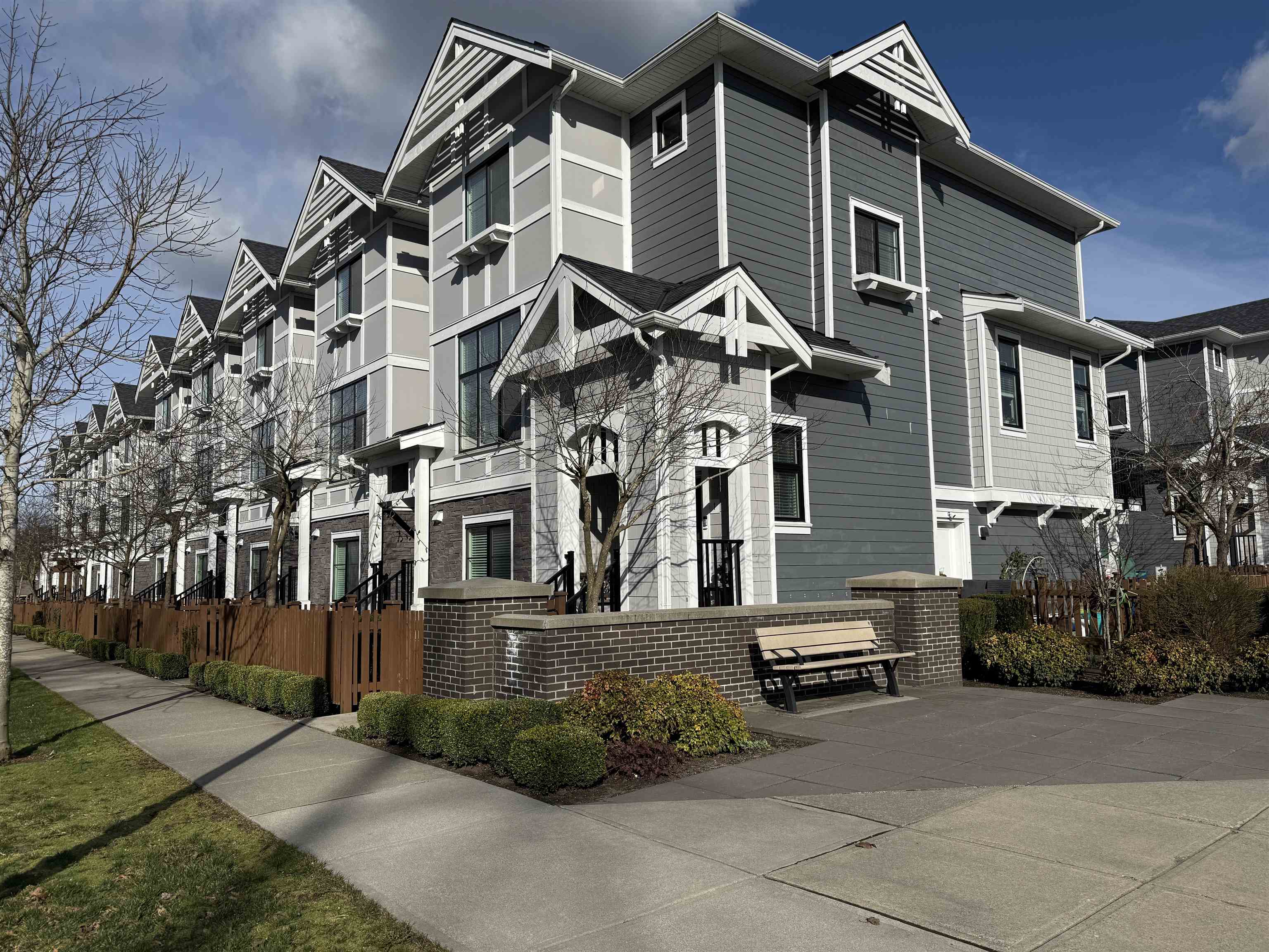 2-19133 73 Avenue, Surrey, BC, V4N 6S9