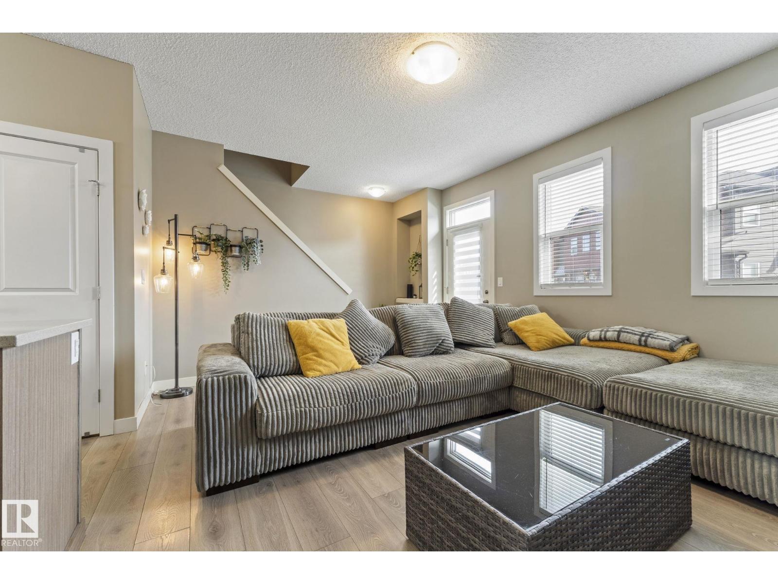 27-16903 68 Street NW, Edmonton, AB, T5Z0R1