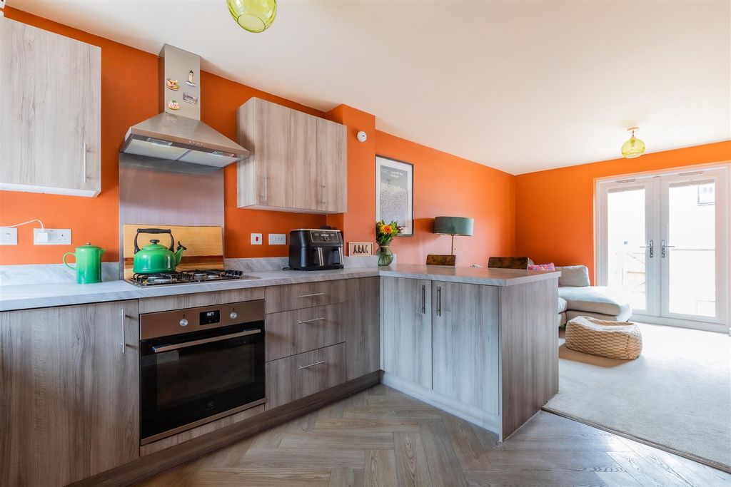 Additional image 2 of 3 bed terraced house for saleGwern Gwynfael, Capel Llanilltern, Cardiff CF5