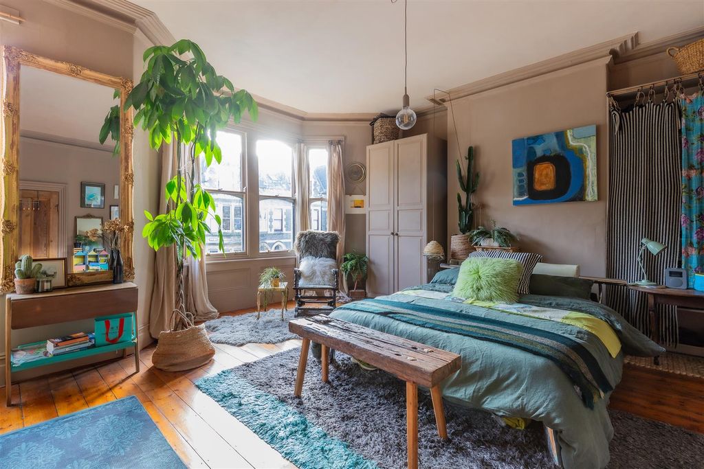Additional image 12 of 5 bed property for saleKyveilog Street, Pontcanna, Cardiff CF11