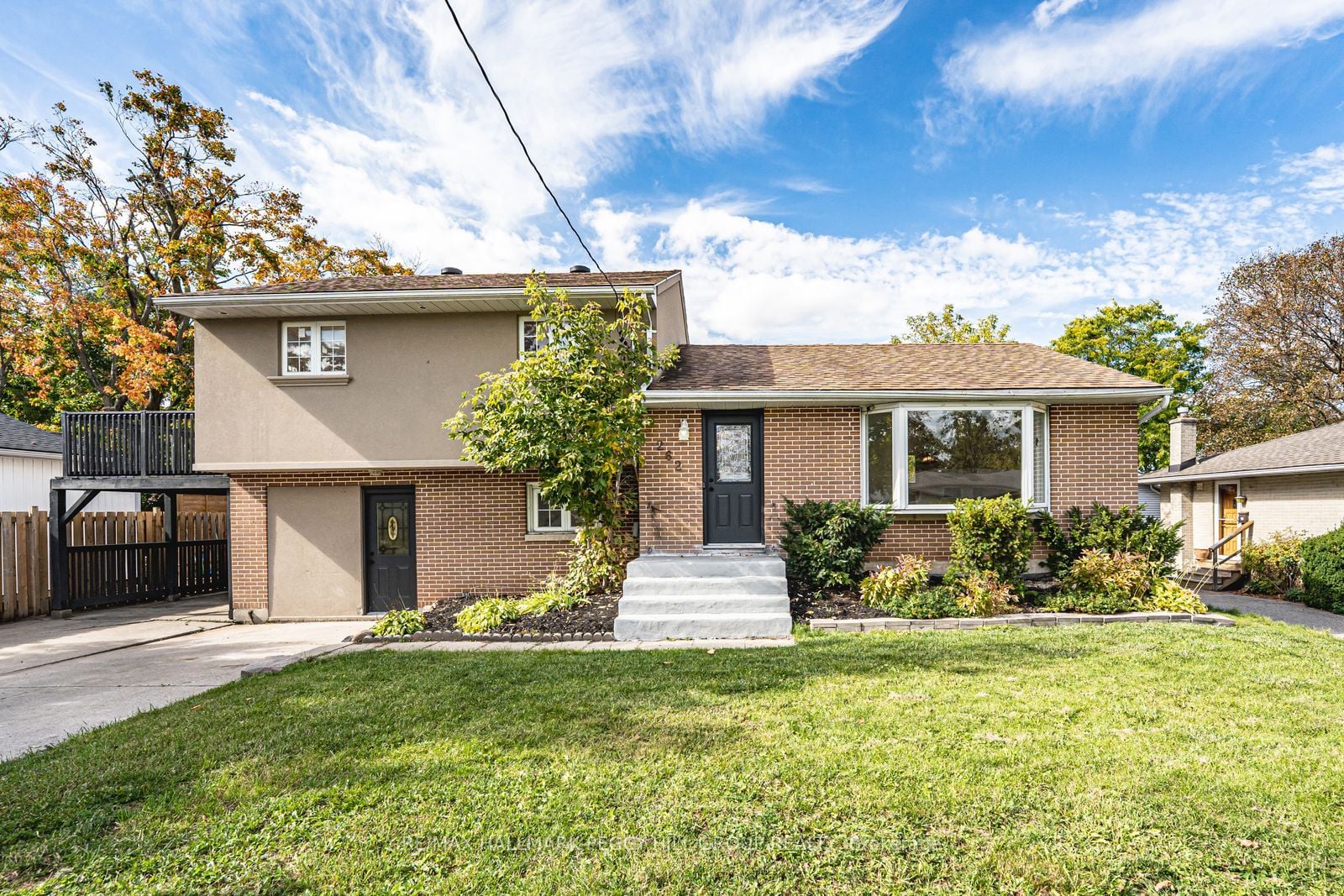 262 Duckworth Street, Barrie, ON, L4M 3X2