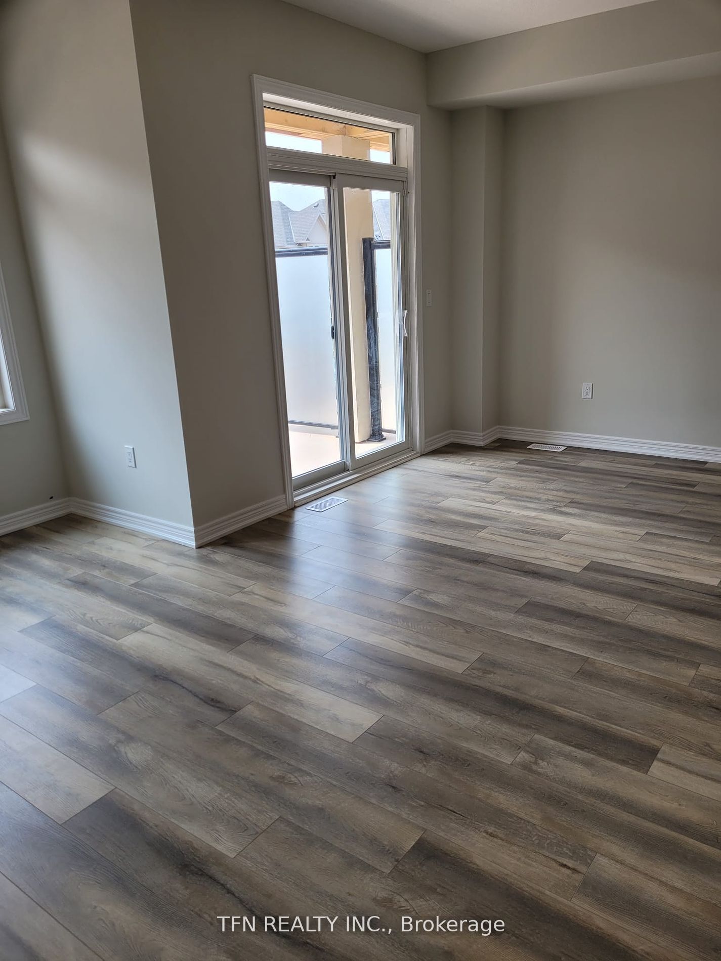 Additional image 6 of 33-40 Zinfandel Drive, Hamilton, ON, L8K 0L1