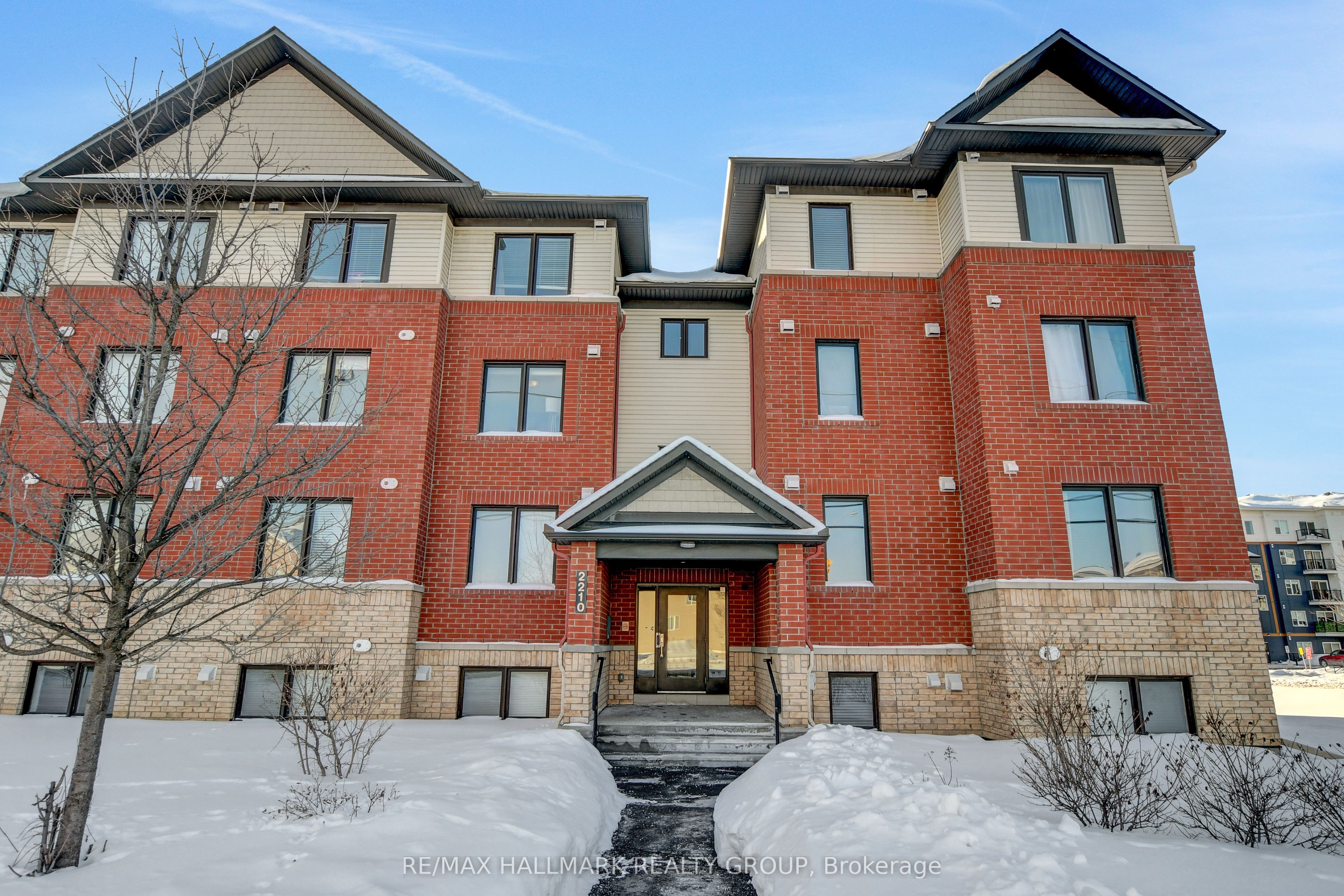 8-2210 Tenth Line Road, Ottawa, ON, K4A 0X7