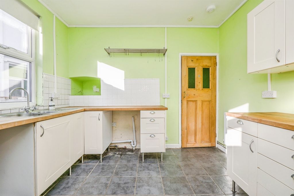 Additional image 15 of 4 bed terraced house for saleCarlisle Street, Splott, Cardiff CF24
