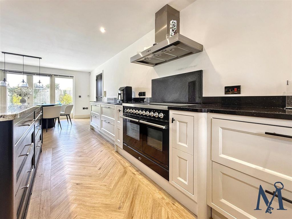 Additional image 4 of 4 bed detached house to rentBurton Road, Ashby-De-La-Zouch LE65