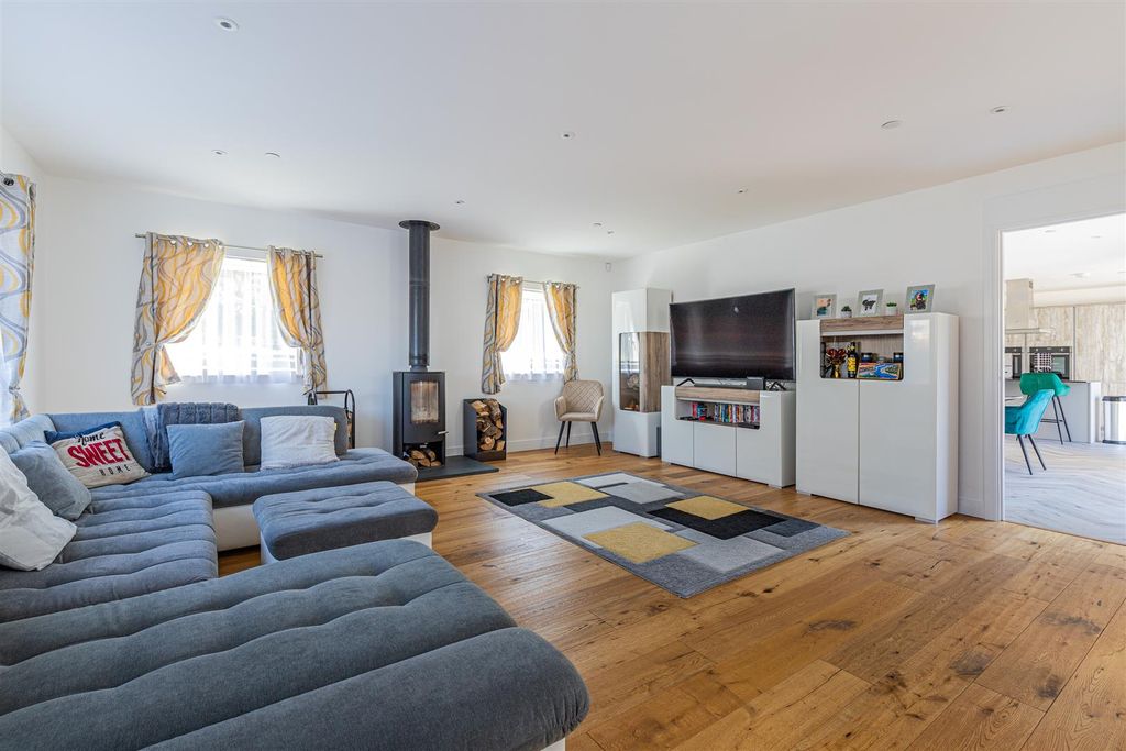 Additional image 4 of 5 bed detached house for saleChurch Road, Lisvane, Cardiff CF14