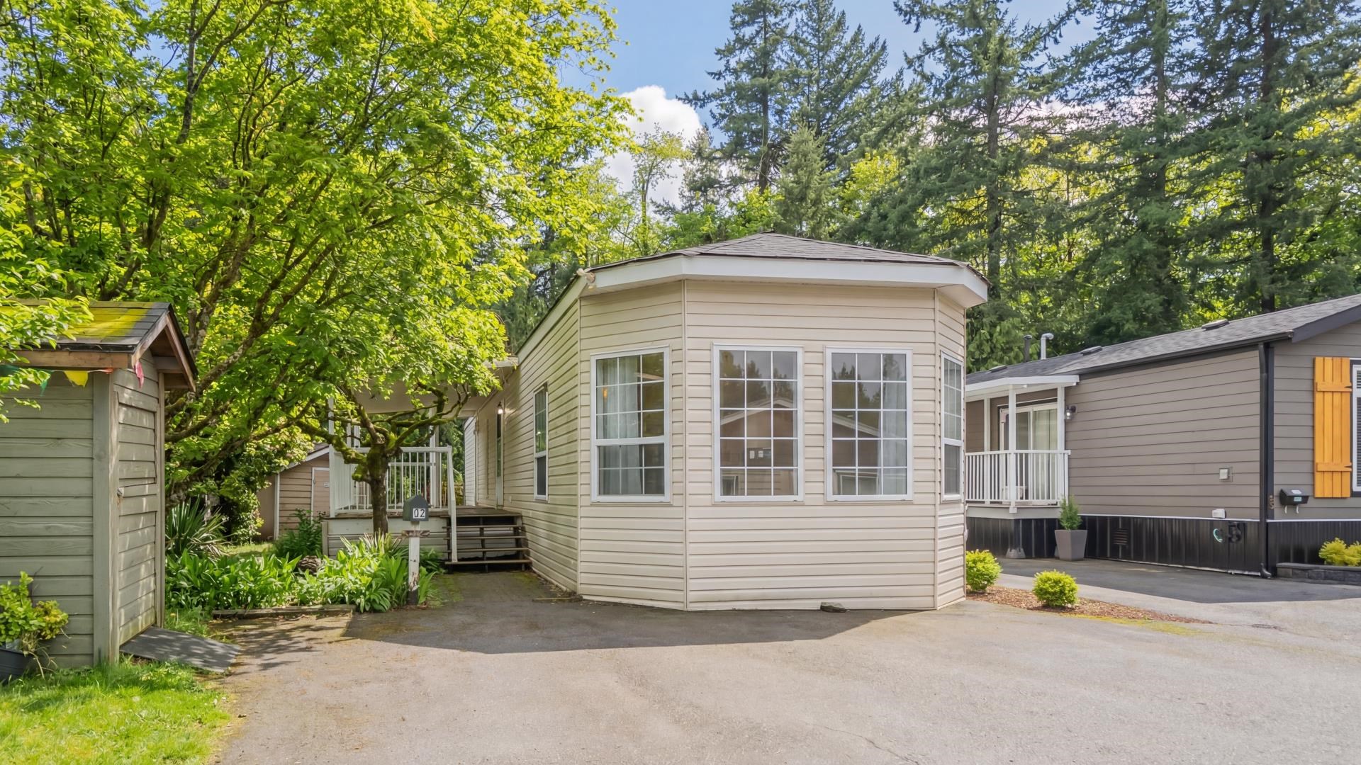 52-3931 198 Street, Langley, BC, V3A 1C9