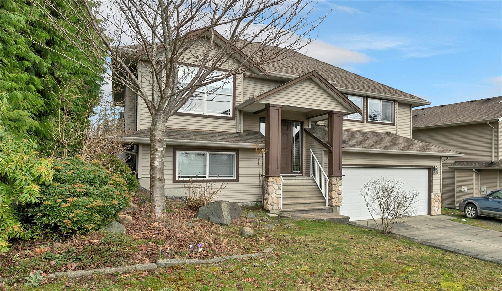 2070 College Drive, Campbell River, BC, V9H 1T8