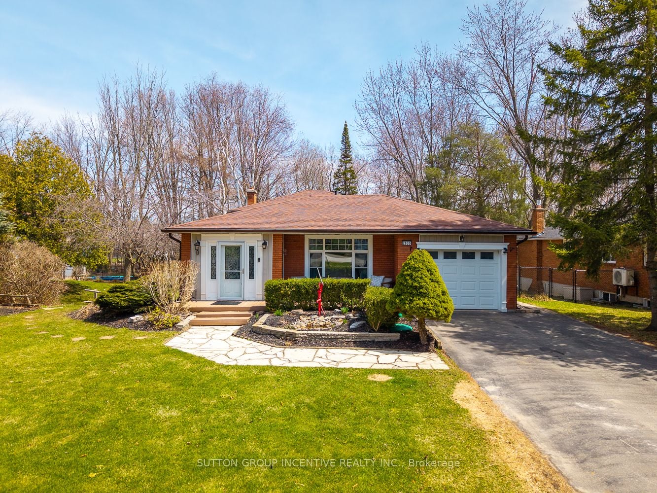 2035 Craig Road, Innisfil, ON, L9S 1T2