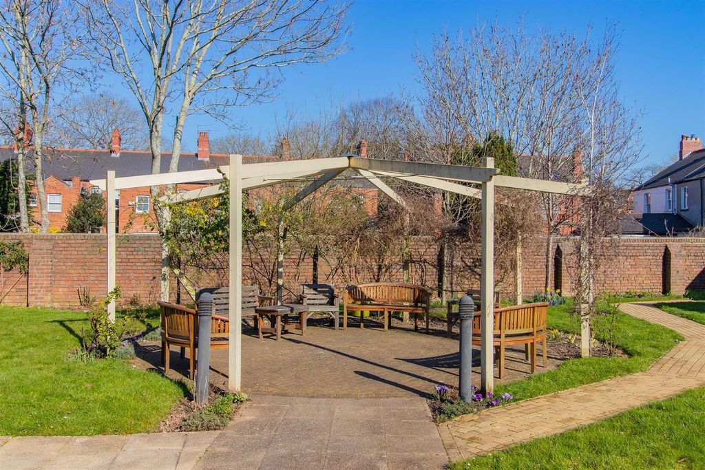 Additional image 13 of 2 bed flat for saleThomas Court, Penylan, Cardiff CF23
