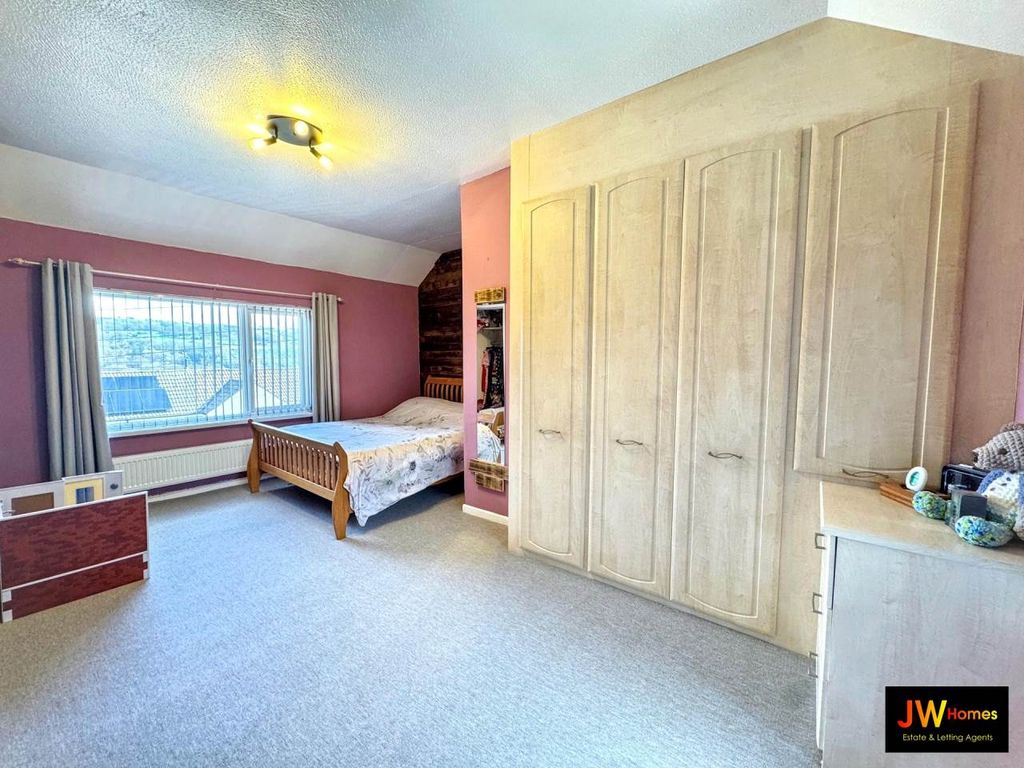 Additional image 9 of 3 bed property for saleAlbertina Road, Treowen NP11