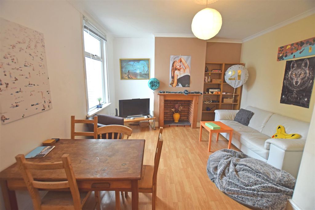 Additional image 2 of 4 bed terraced house for saleNewfoundland Road, Heath/Gabalfa, Cardiff CF14