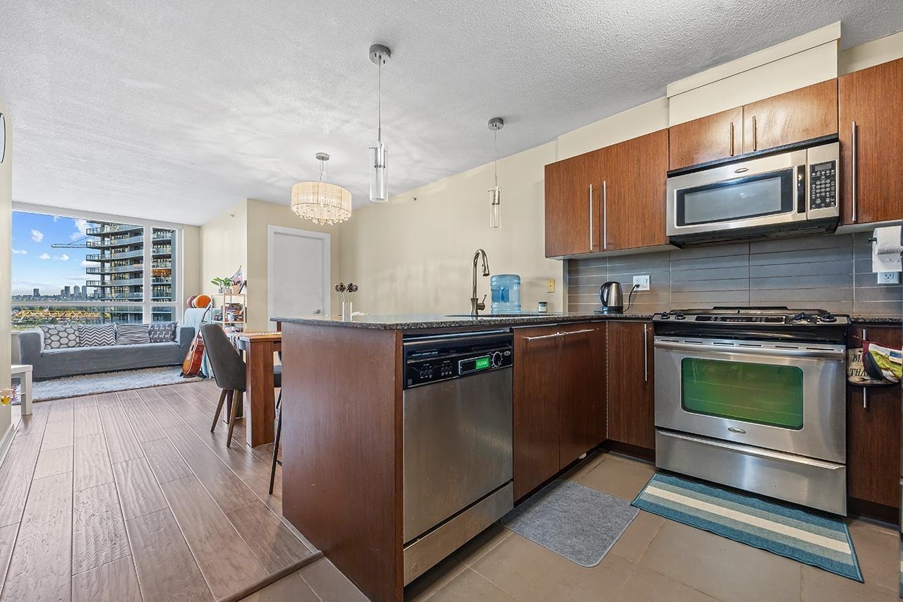 Additional image 5 of 308-4888 Brentwood Drive, Burnaby, BC, V5C 0C6