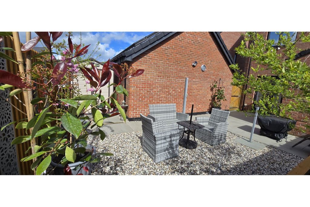 Additional image 24 of 4 bed semi-detached house for saleDolomite Close, Newport NP19