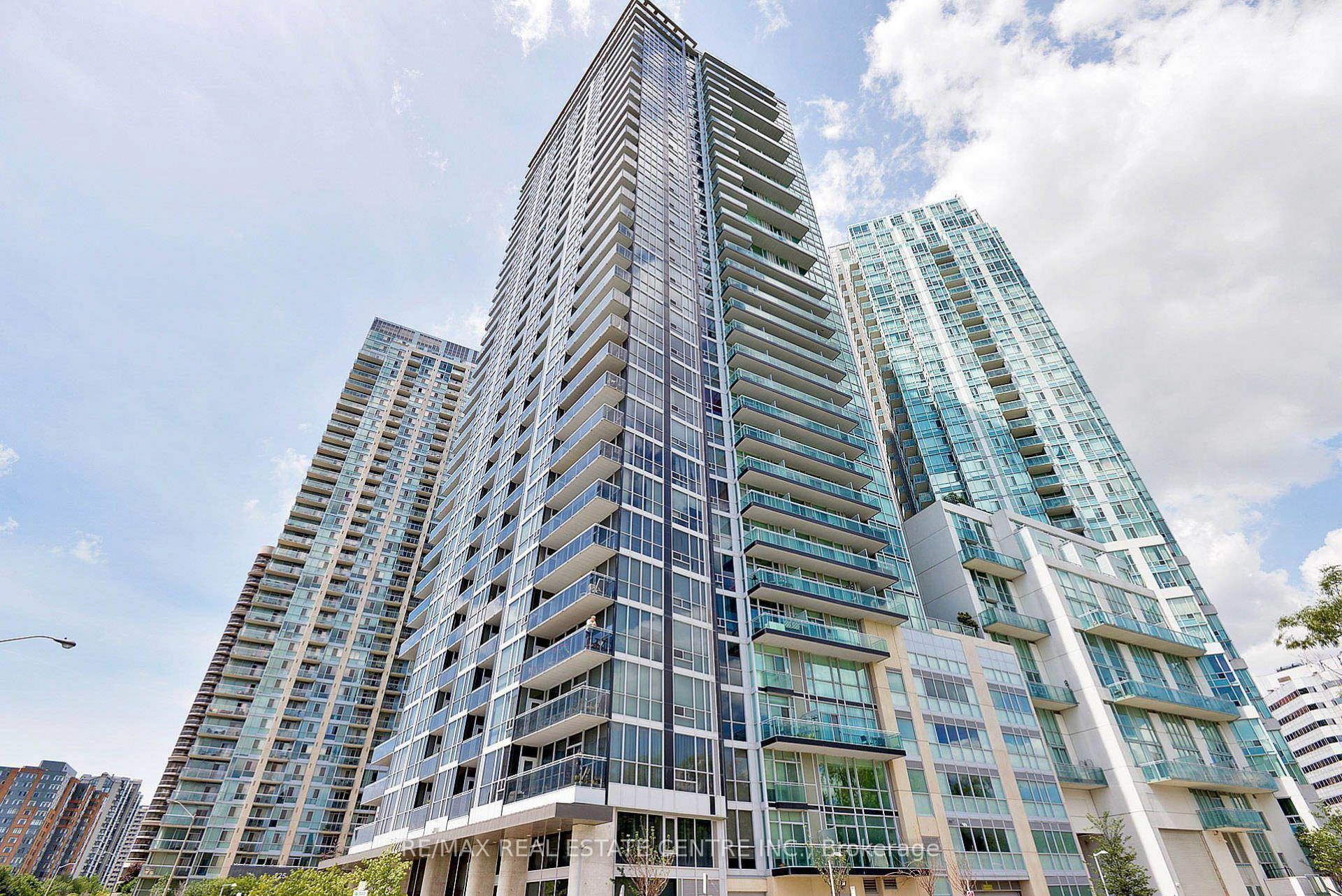 2401-223 Webb Drive, Mississauga, ON, L5B 0E8