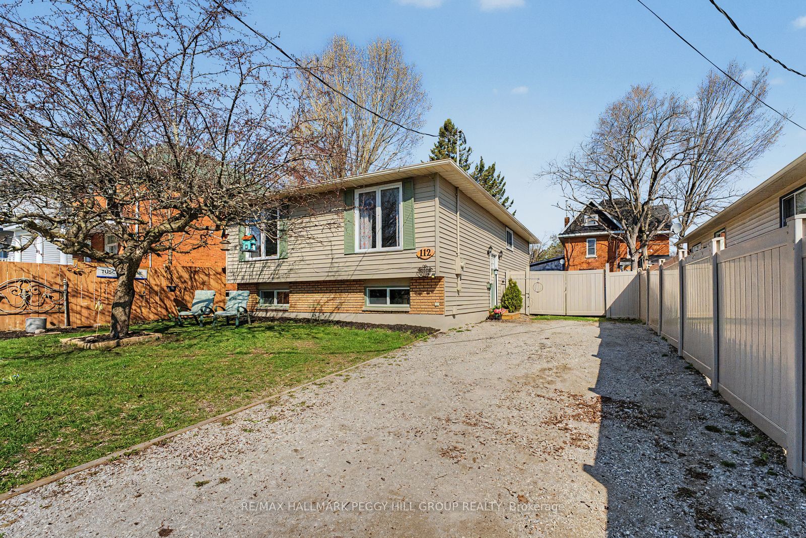 112 Borland Street E, Orillia, ON, L3V 2B7