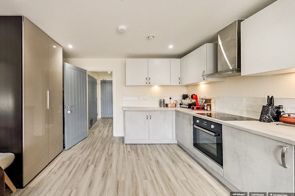 Additional image 6 of Studio for saleLovel House, Milton Road, Cambridge, Cambridgeshire CB4