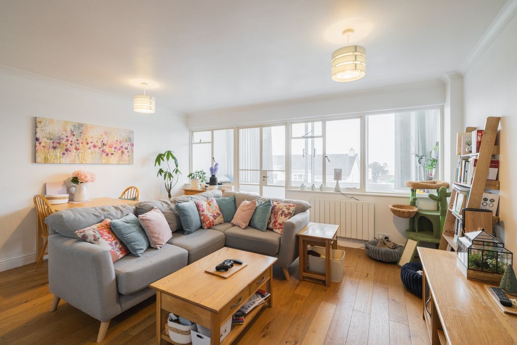 Additional image 9 of 1 bed flat for saleLa Rue Des Chenes, St. Helier, Jersey JE2