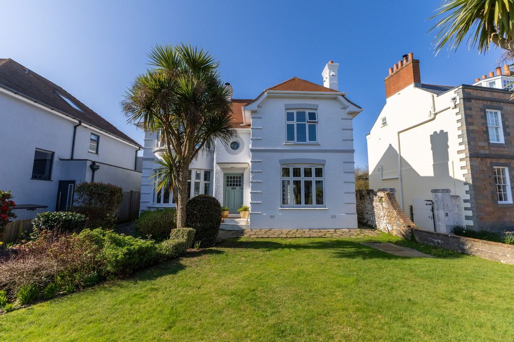 3 bed detached house for saleDoyle Road, St. Peter Port, Guernsey GY1