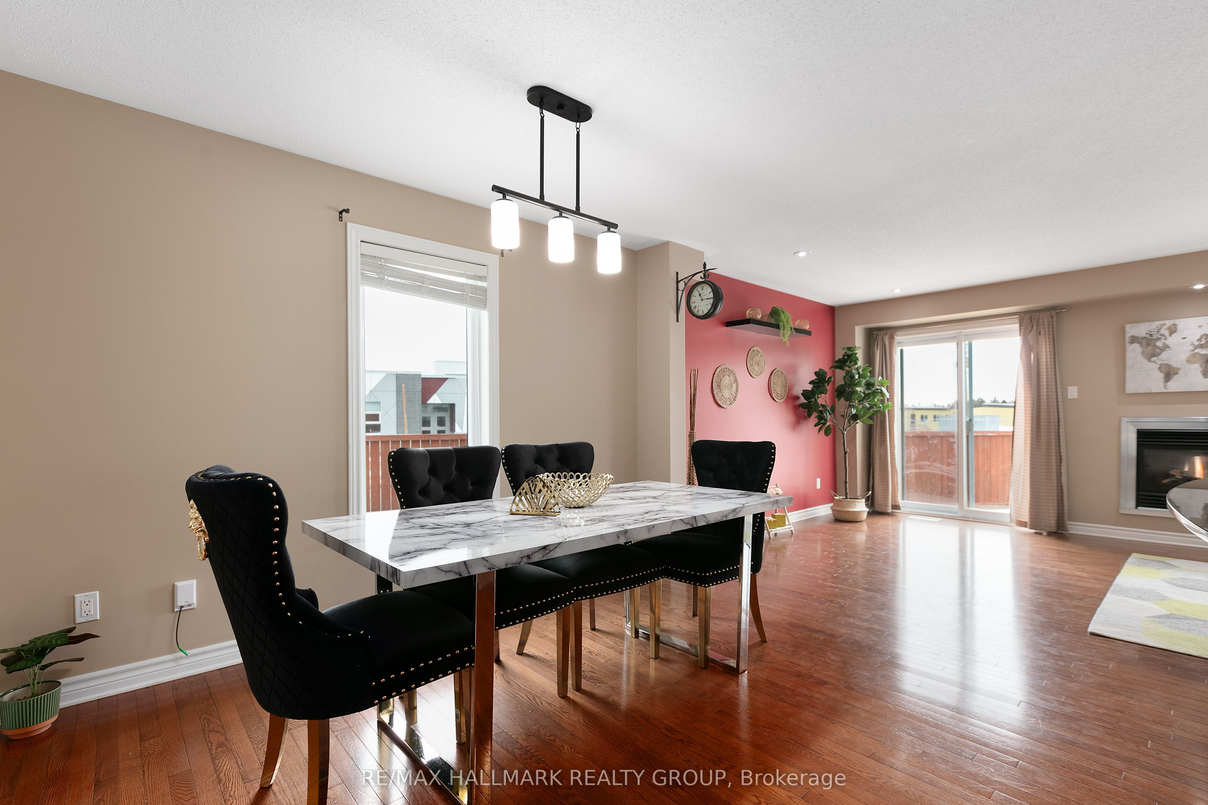 Additional image 3 of 4120 Kelly Farm Drive, Ottawa, ON, K1T 4J2