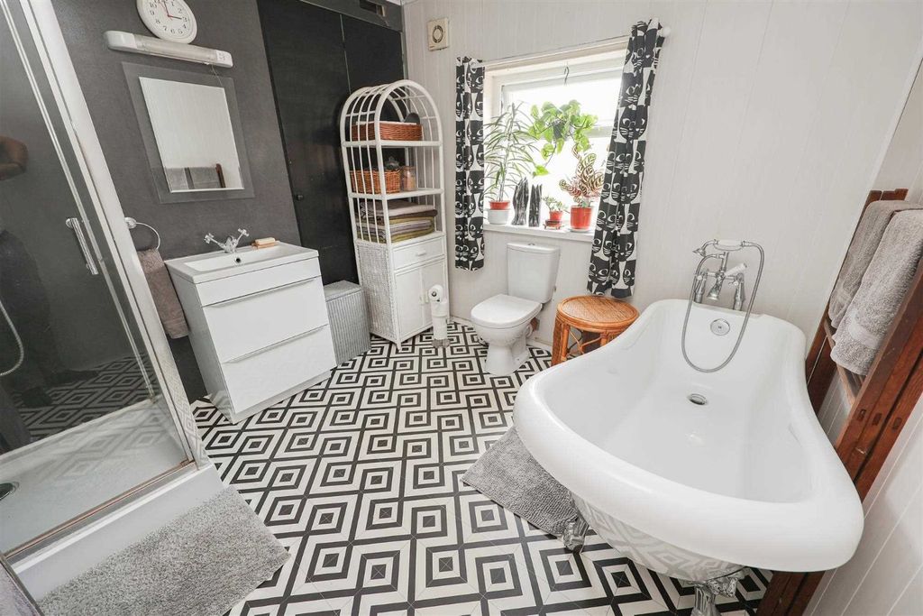 Additional image 22 of 4 bed terraced house for saleMonson Street, Lincoln, Lincolnshire LN5