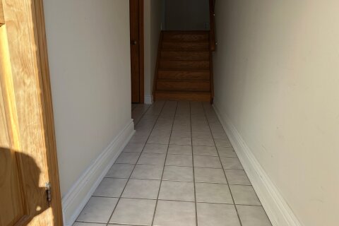 Additional image 8 of 2220 Springfield Court, Mississauga, ON, L5K 1V2