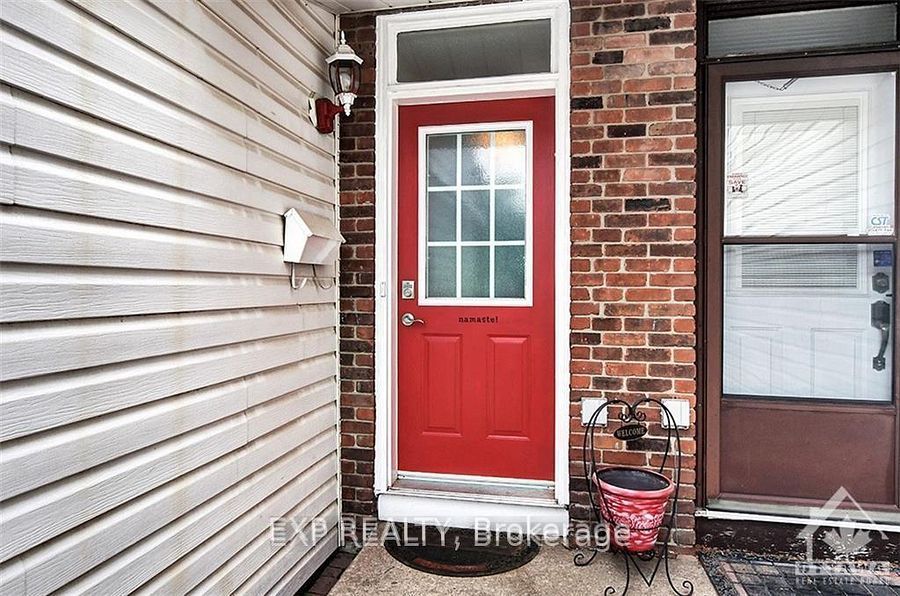 Additional image 3 of 15 Jansen Road, Ottawa, ON, K2H 5W6