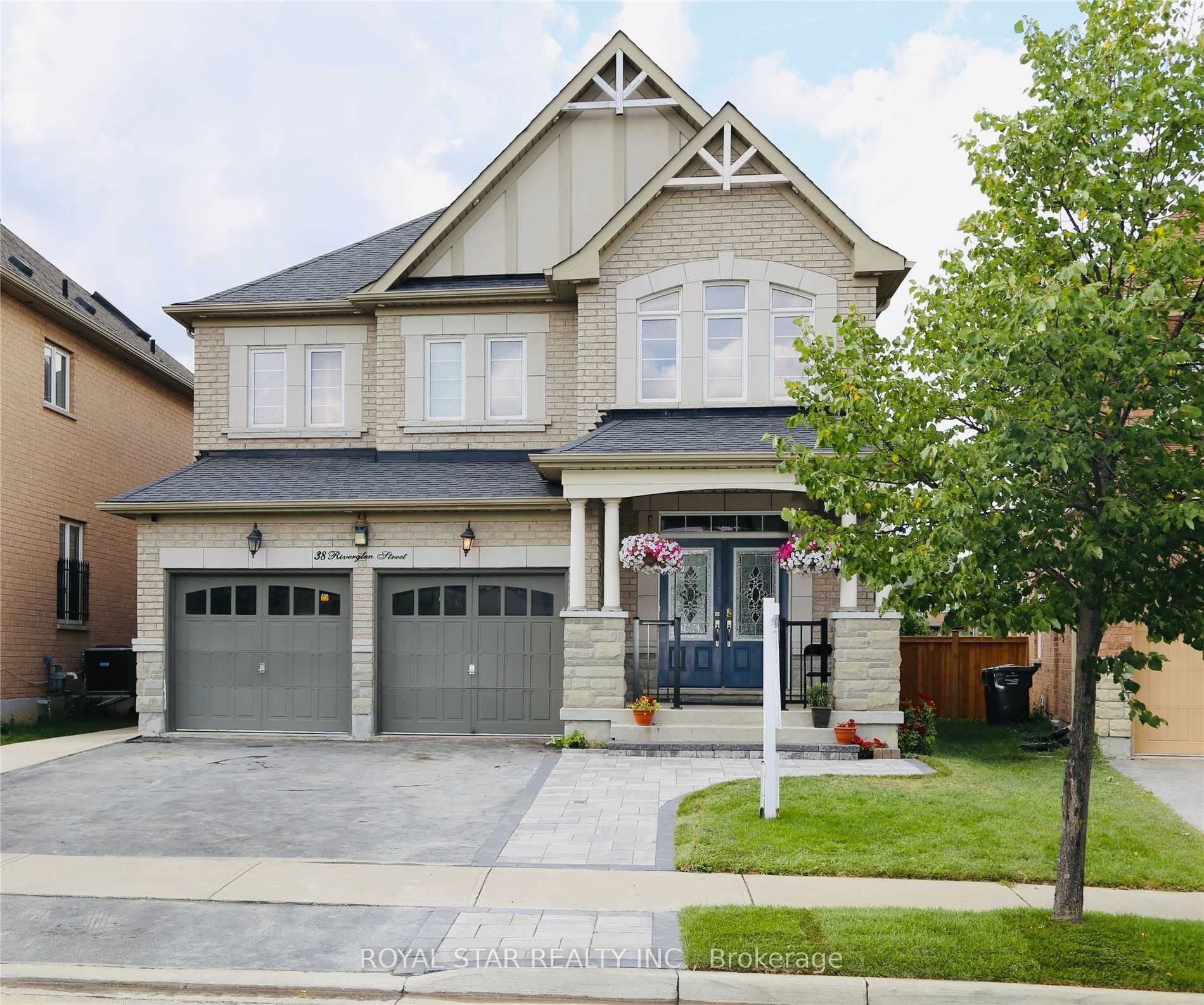 38 Riverglen Street, Brampton, ON, L6P 3C1