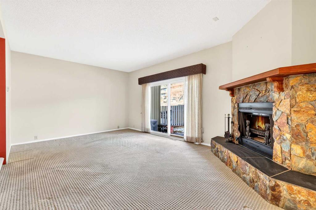 Additional image 6 of 172 Glamis Terrace SW, Calgary, AB, T3E 6V3