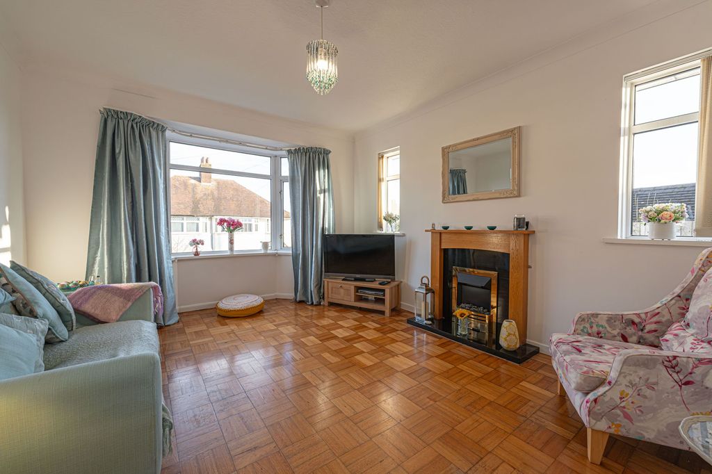 Additional image 5 of 3 bed detached bungalow for saleRidgeway Crescent, Newport NP20