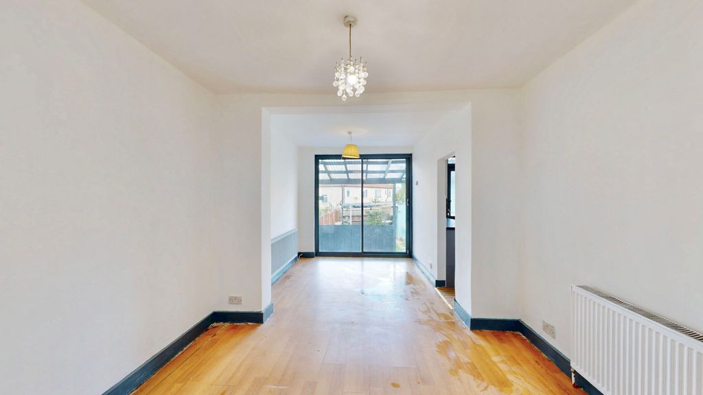 Additional image 7 of 4 bed terraced house for saleSummit Close, London NW9