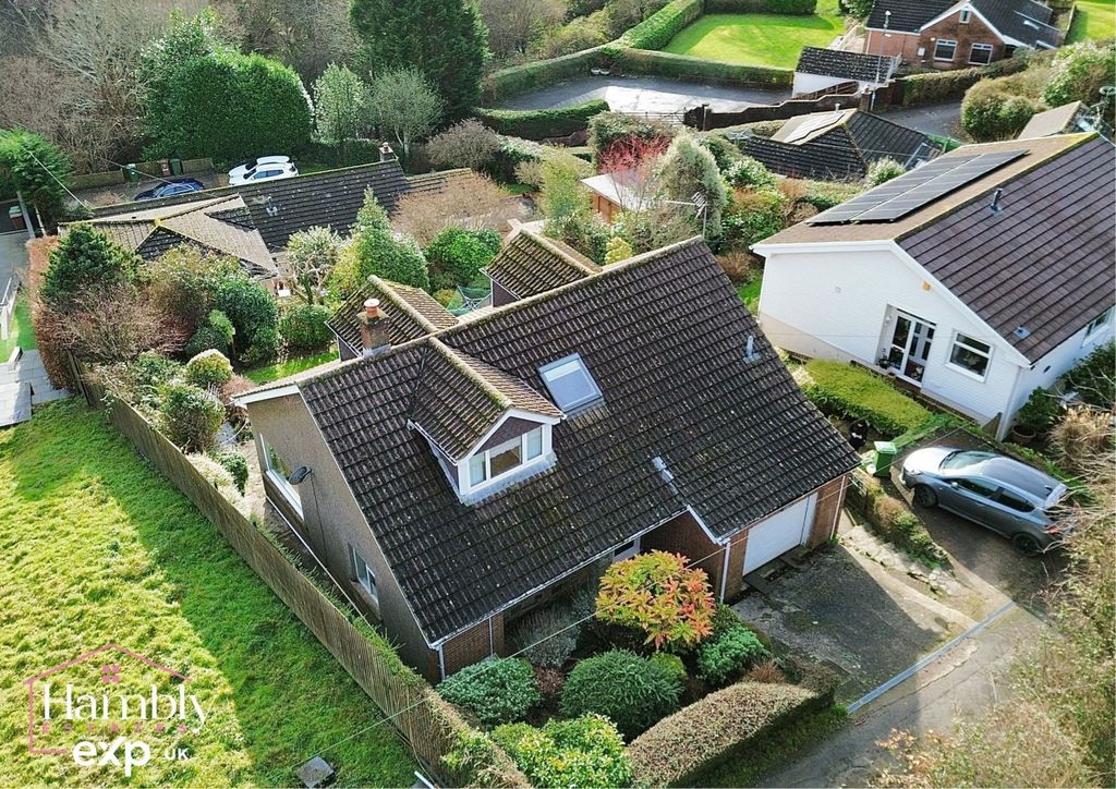 3 bed detached house for saleYsgubor Fach, Ty Canol Lane, Machen CF83