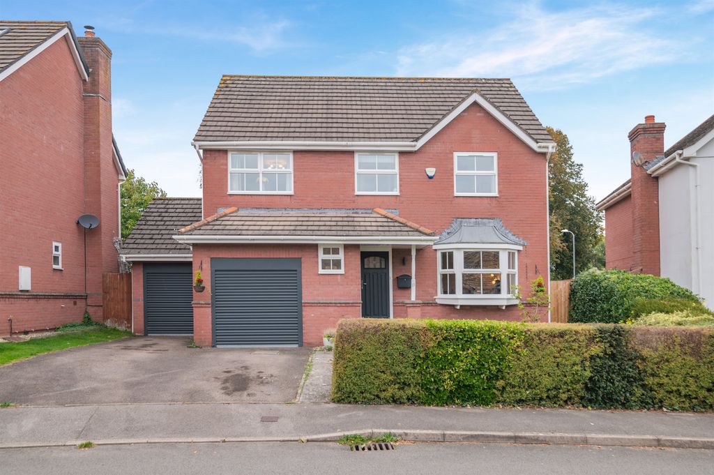4 bed detached house for saleCanon Lane, Caerwent, Caldicot, Monmouthshire NP26