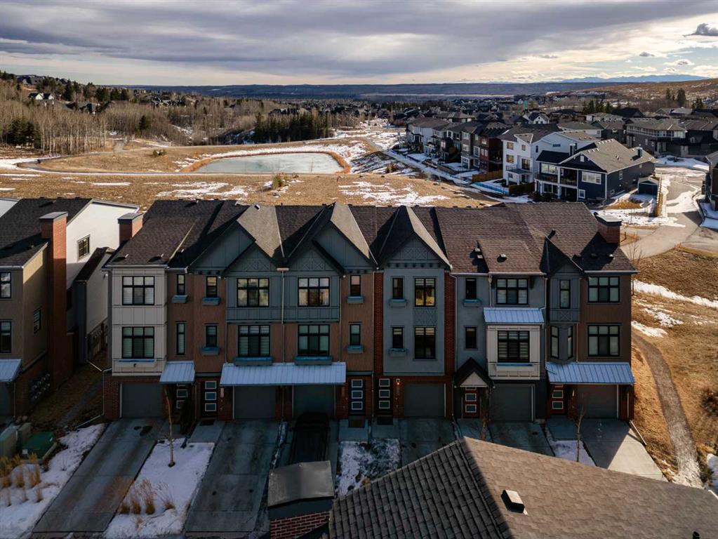 Additional image 3 of 74 Spring Willow Close SW, Calgary, AB, T3H6E8