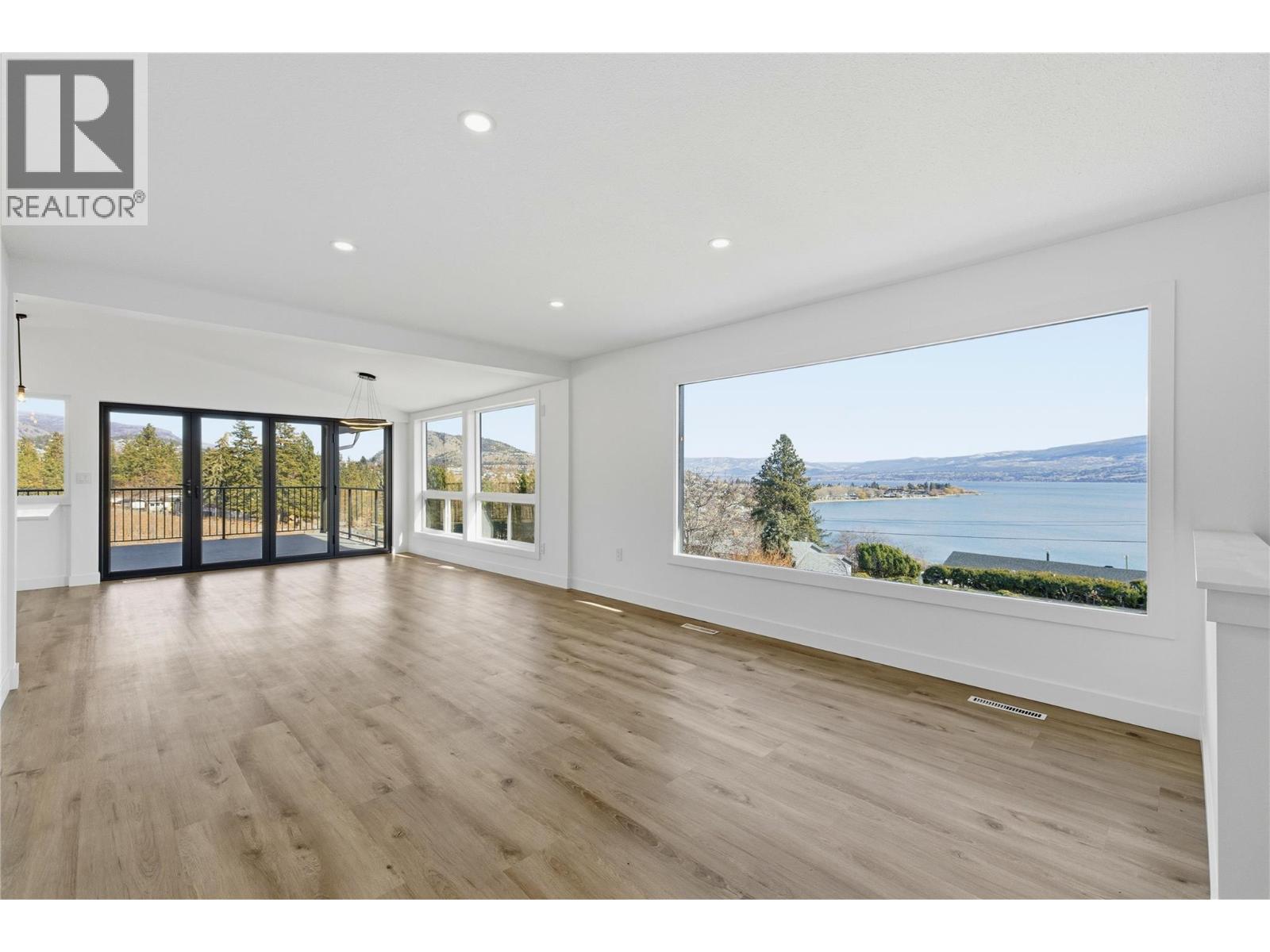 Additional image 3 of 3906 Harding Road, West Kelowna, BC, V4T2J9
