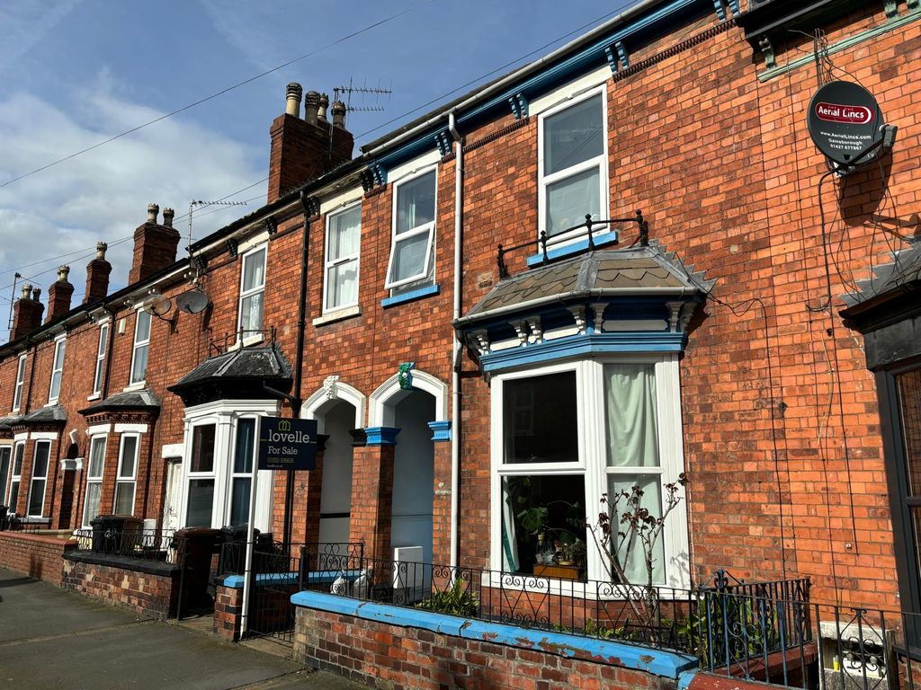 4 bed terraced house for saleSibthorp Street, Lincoln LN5