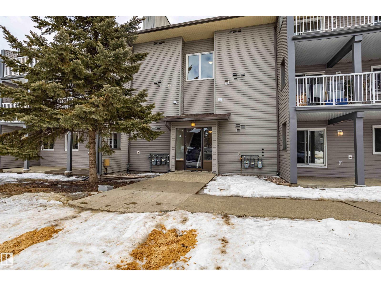 107-6208 180 Street NW, Edmonton, AB, T5T2T2