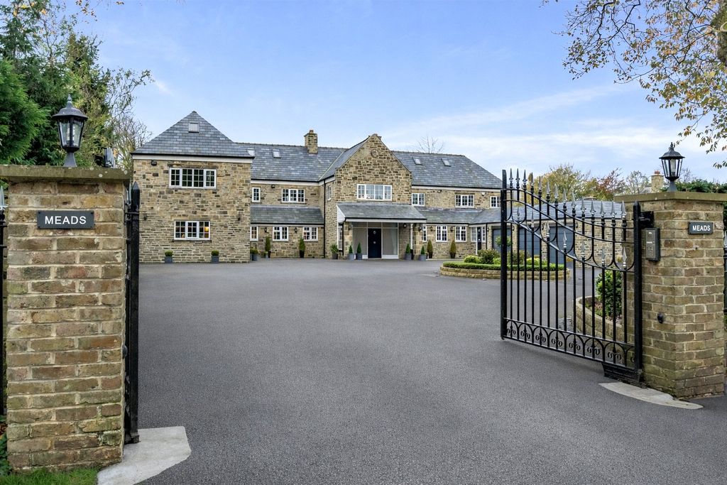 Additional image 20 of 6 bed detached house for saleMeads, Wigton Lane, Alwoodley, Leeds, West Yorkshire LS17