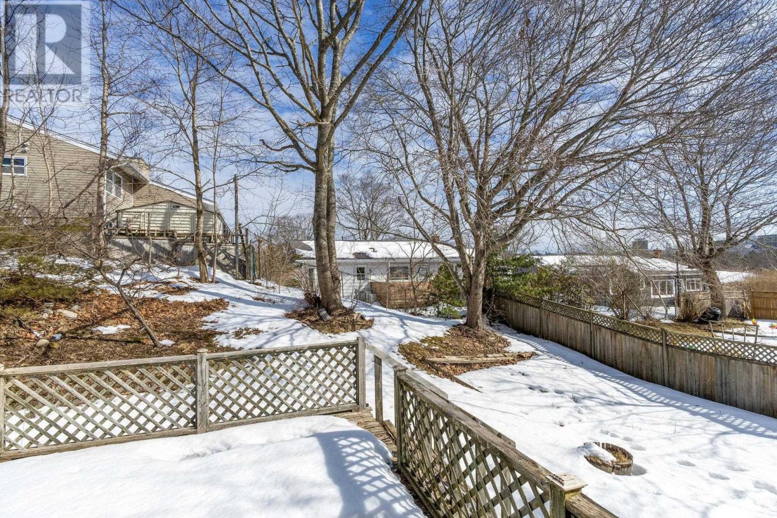 Additional image 3 of 2835 Joseph Howe Drive, Halifax, NS, B3L4G8