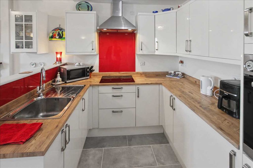 Additional image 11 of 2 bed flat for saleCentenary Court, Devonshire Drive, Eastwood, Nottingham NG16