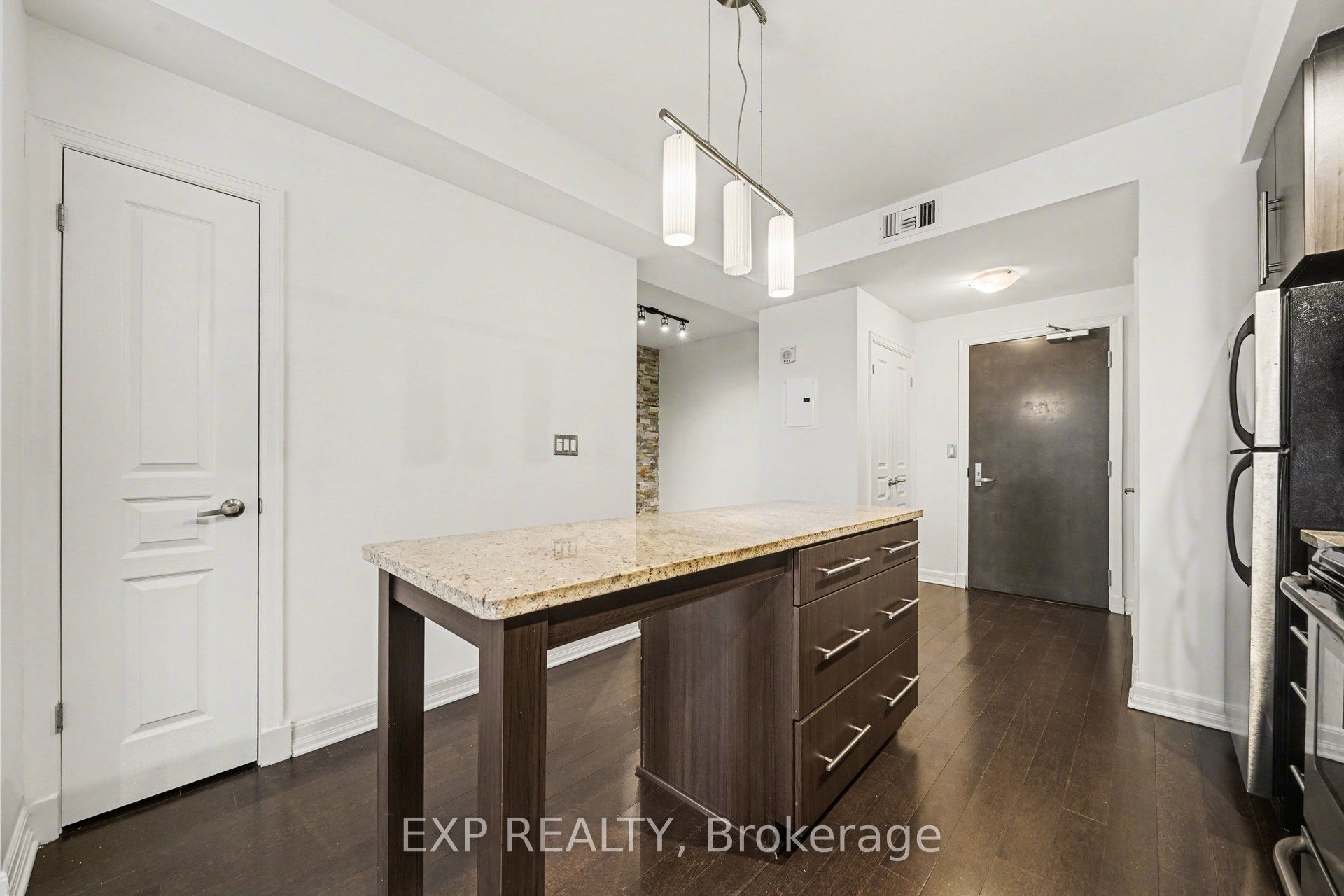 Additional image 6 of 510-238 Besserer Street, Ottawa, ON, K1N 6B1